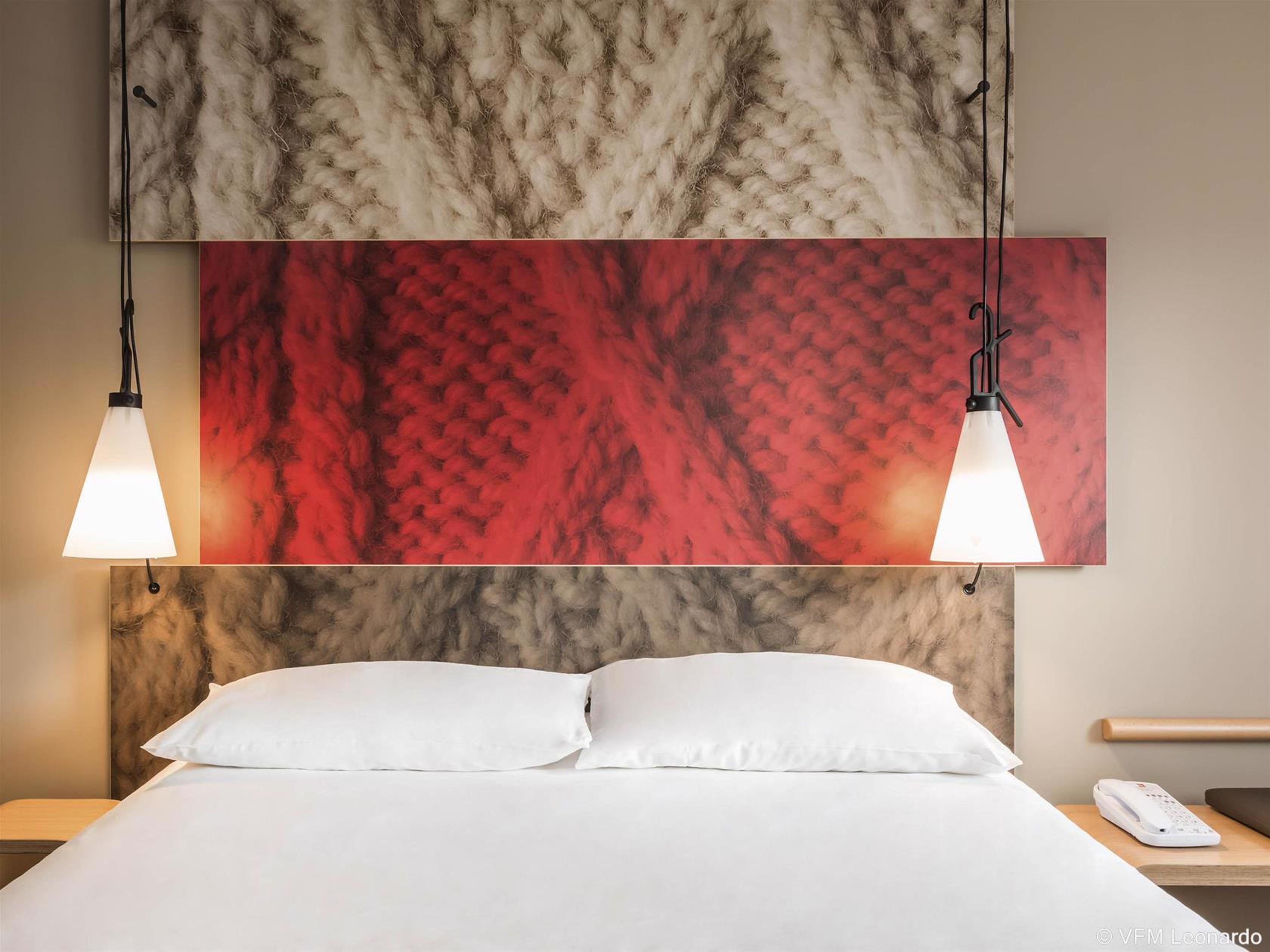 Ibis Paris Canal Saint Martin Exterior photo